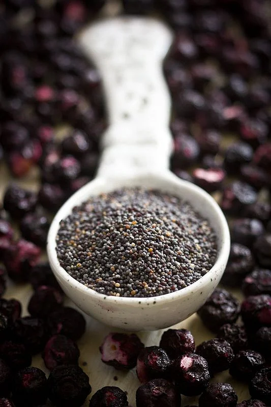 Poppy Seeds. 5