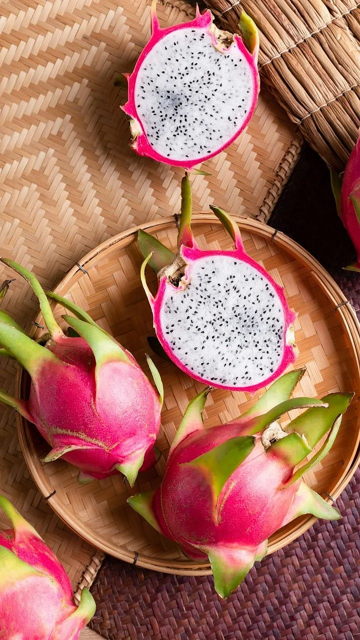 Dragon Fruits. 8