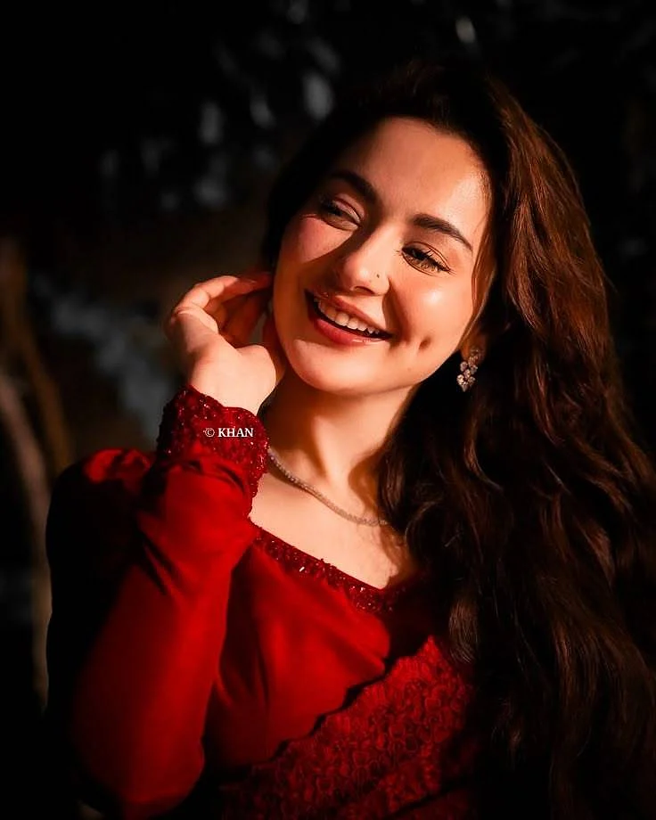 niklain phir hania amir vibing valentine s in red ensemble 1739804876 3226