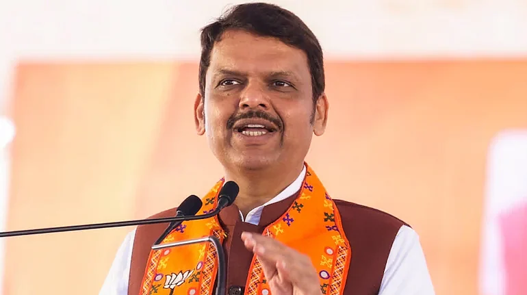 पूरे राज्य में ध्वजारोहण और श्रद्धांजलि समारोह