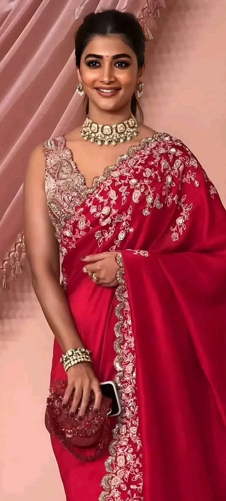 Pooja Hegde 4
