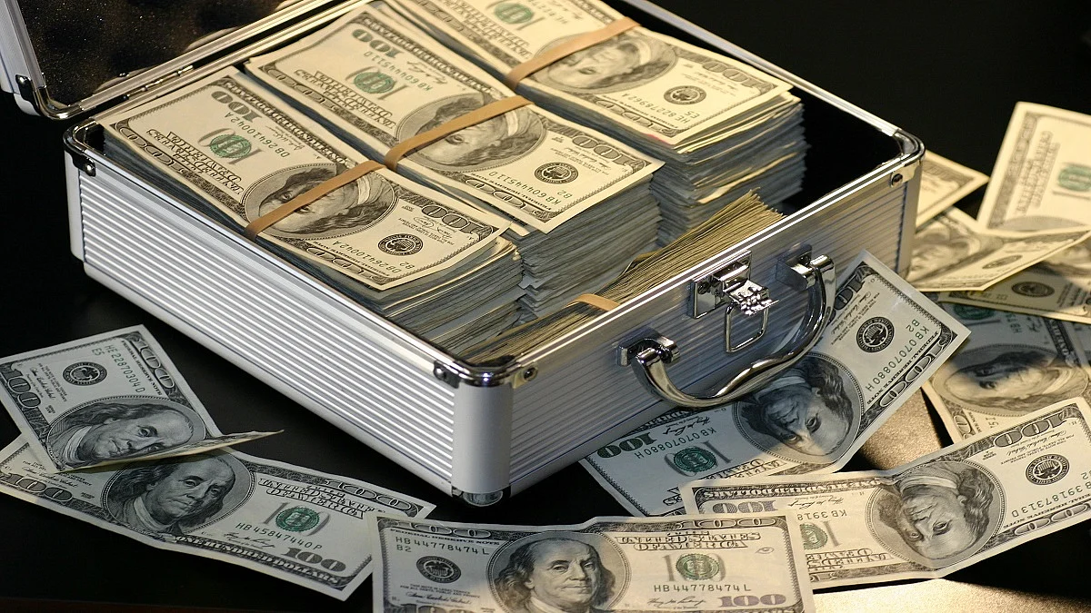 dollar pixabay new 1729253901