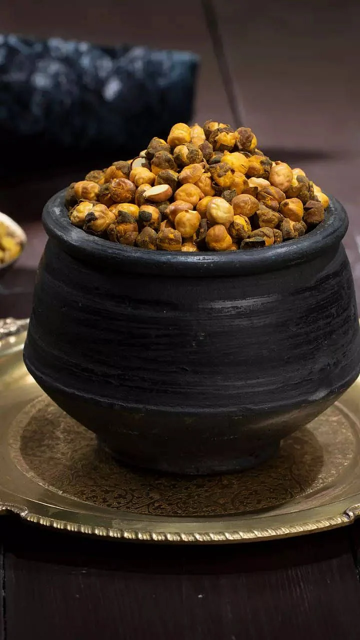 Bhuna Chana. 1