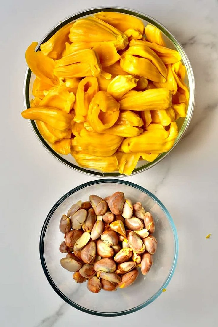 Jackfruit Seeds. 5