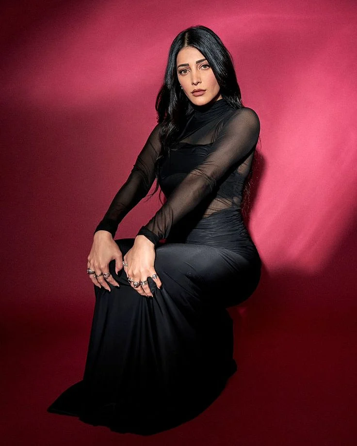 Shruti Haasan 6