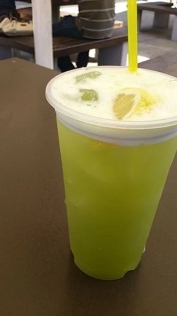Sugarcane Juice. 2