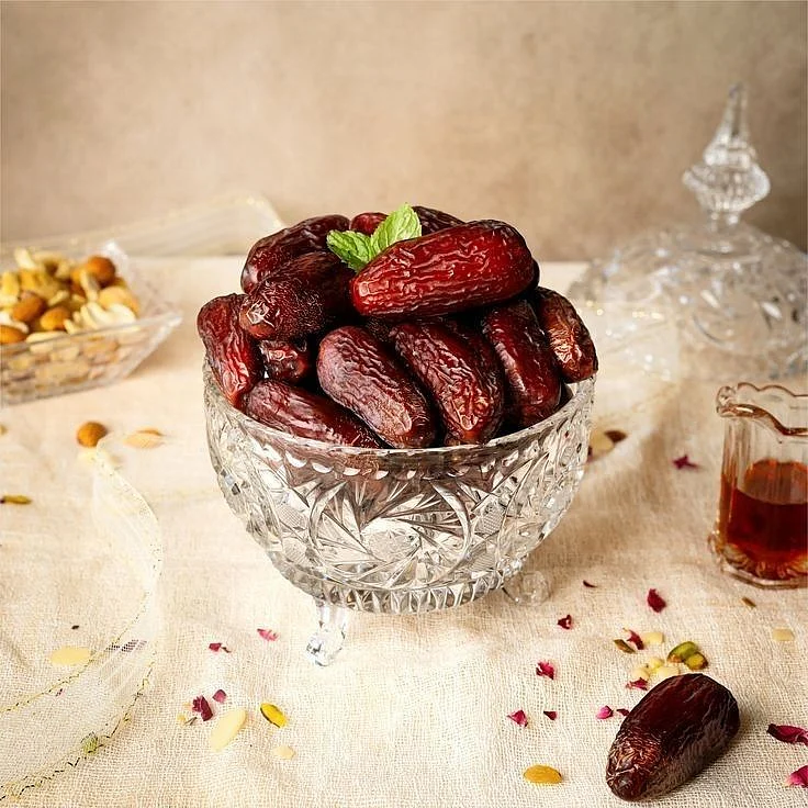 Dates. 2