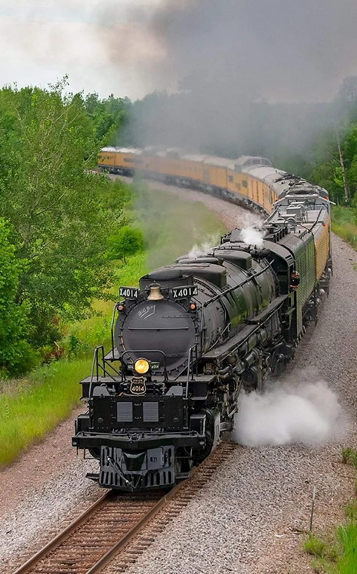 train. 9