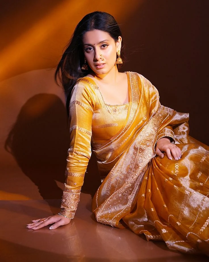 Isha Malviya 4