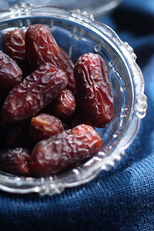 Dates. 6
