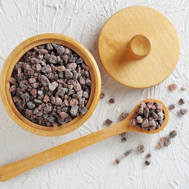 Black Salt. 1