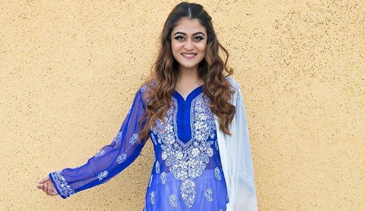 falaq naaz