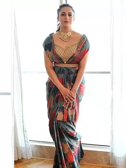 Divyanka Tripathi Saree