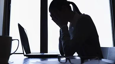 युवा प्रोफेशनल्स सबसे ज्यादा डिप्रेशन के शिकार