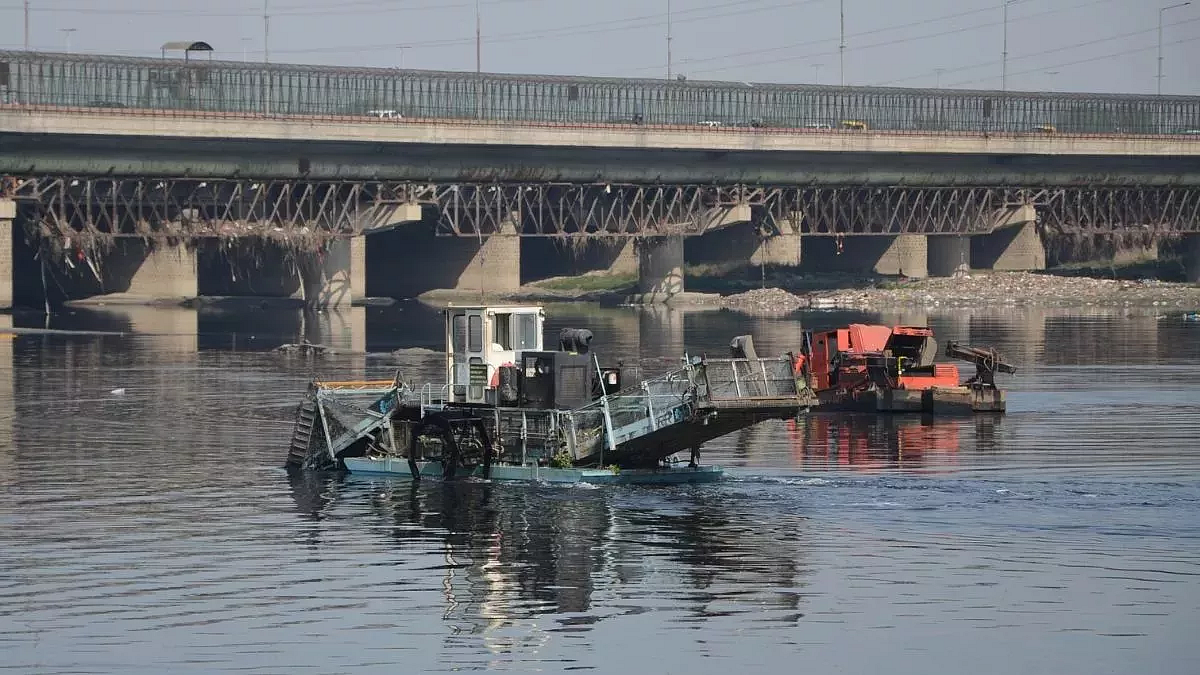 Yamuna Cleaning