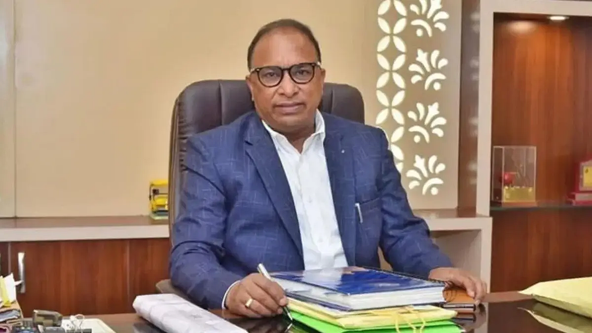 DevajitSaikia1736003534