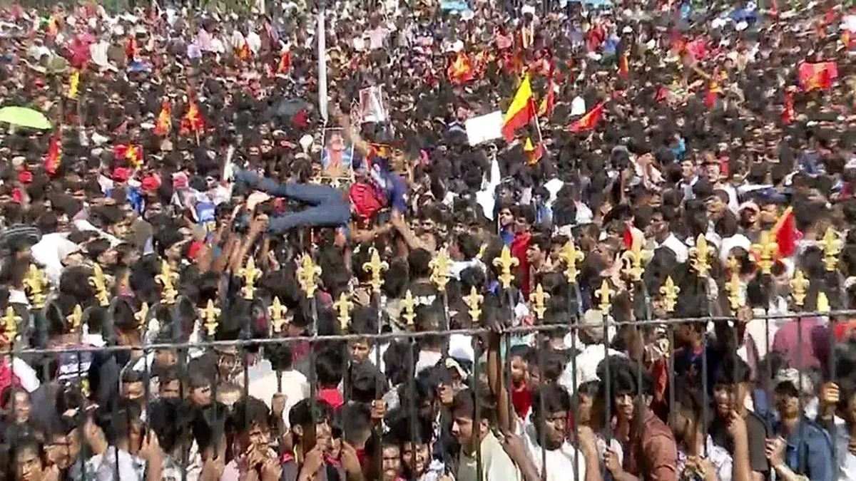 चिन्नास्वामी स्टेडियम भगदड़