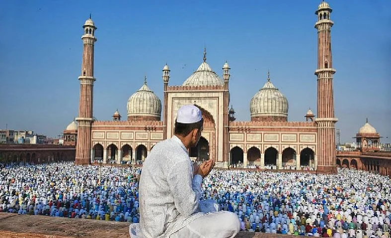 देशभर में आज बकरीद की धूम