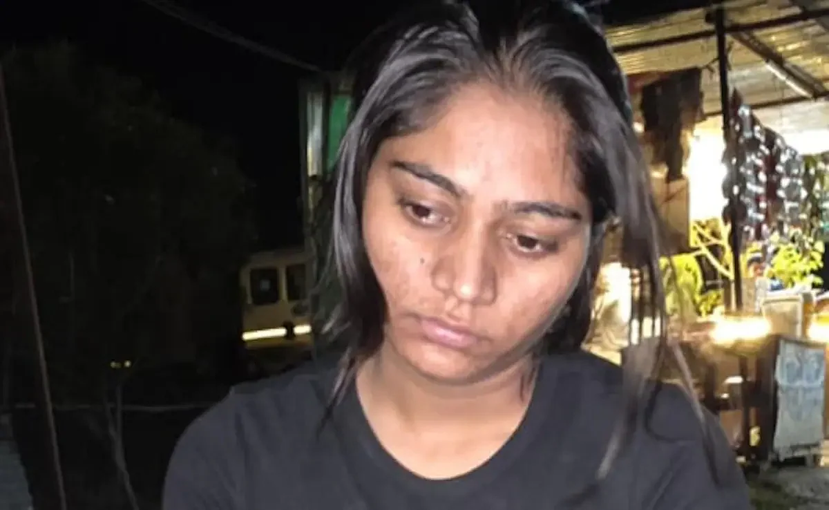 भावुक हुई सोनम