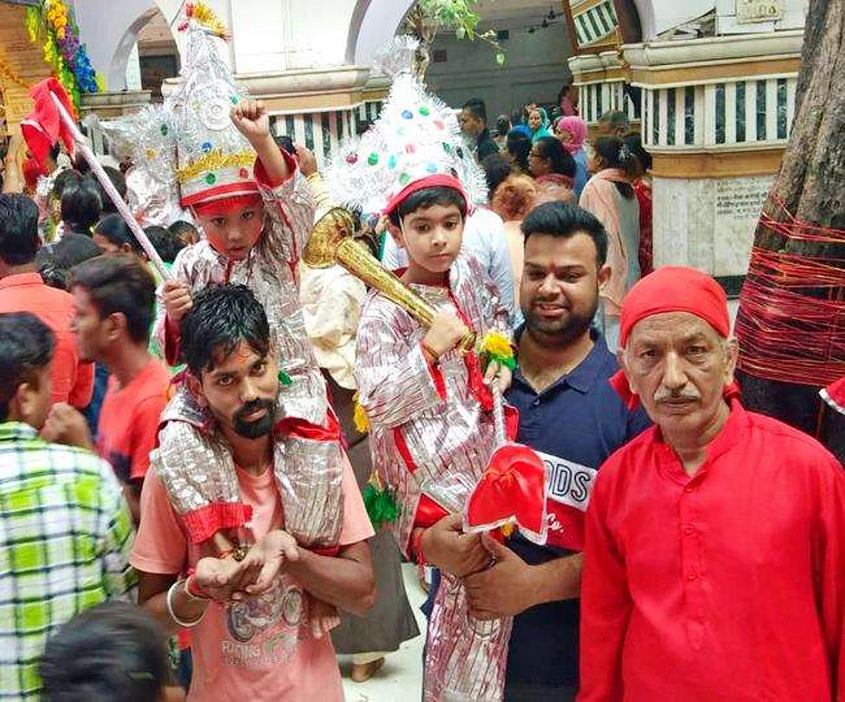 ਇਸ ਵਾਰ ਲੰਗੂਰ ਮੇਲੇ 'ਚ 4856 ਬੱਚੇ, ਇਕ ਵਿਦੇਸ਼ ਤੋਂ ਆਇਆ, ਉਤਾਰਨਗੇ ਚੋਲਾ
