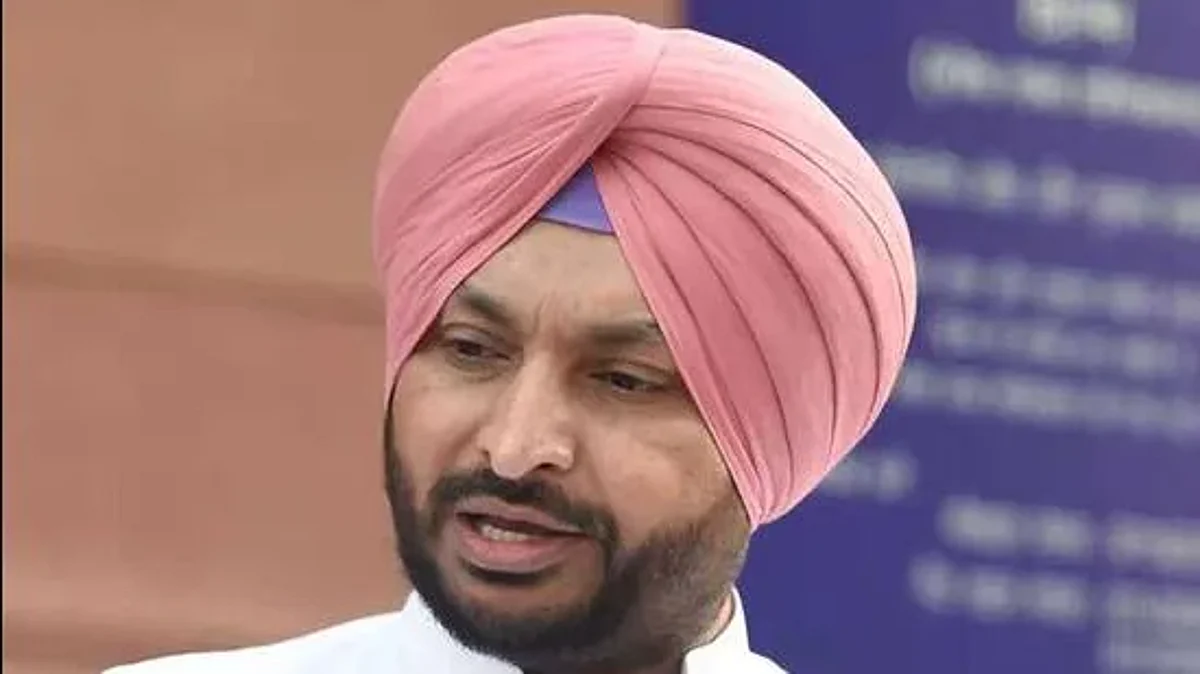 ਬਿੱਟੂ ਨੇ ਸੀਐੱਮ ਨੂੰ ਕਿਹਾ ਕੰਮ ਕਰੋ, ਫੋਟੋਆਂ ਖਿਚਵਾ ਕੇ ਚਲੇ ਜਾਂਦੇ ਹੋ