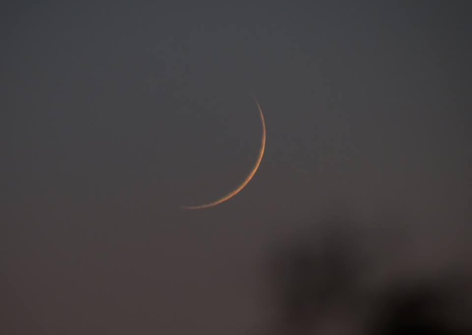 رمضان المبارک کا چاند نظر آیا، اعلان میں تاخیر کی وجہ سے تراویح دیر سے ہوئیں