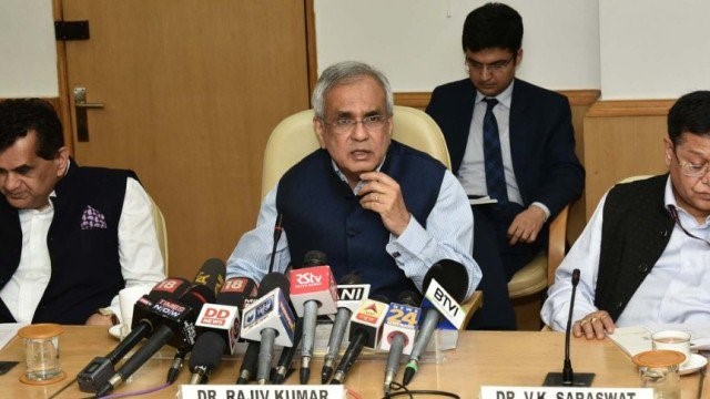 ناکامیوں کی ذمہ داری بھی لے حکومت، نیتی آیوگ کے نائب سربراہ کی مودی کو نصیحت
