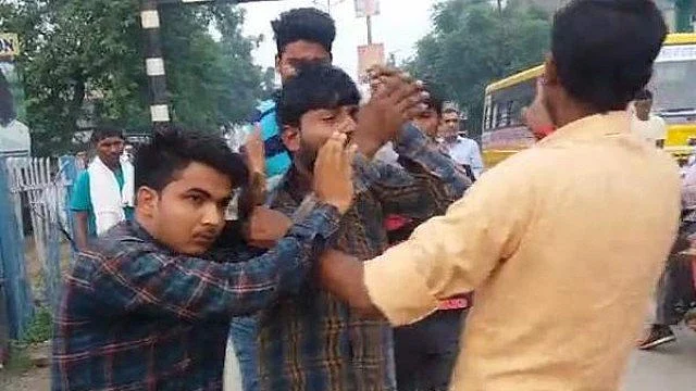یوپی: گئو رکشکوں کی دہشت جاری، شاملی میں 2 مسلم نوجوانوں کو بے رحمی سے پیٹا