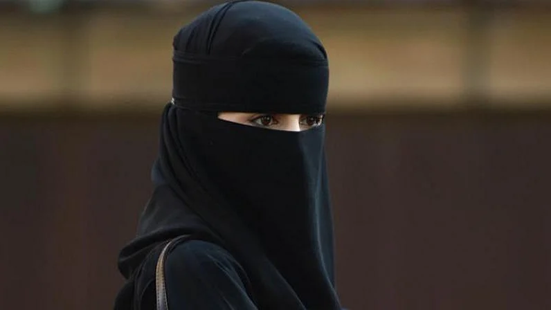 سوئٹزرلینڈ واقع سینٹ گالین میں برقع پر مکمل پابندی کی کوششیں تیز
