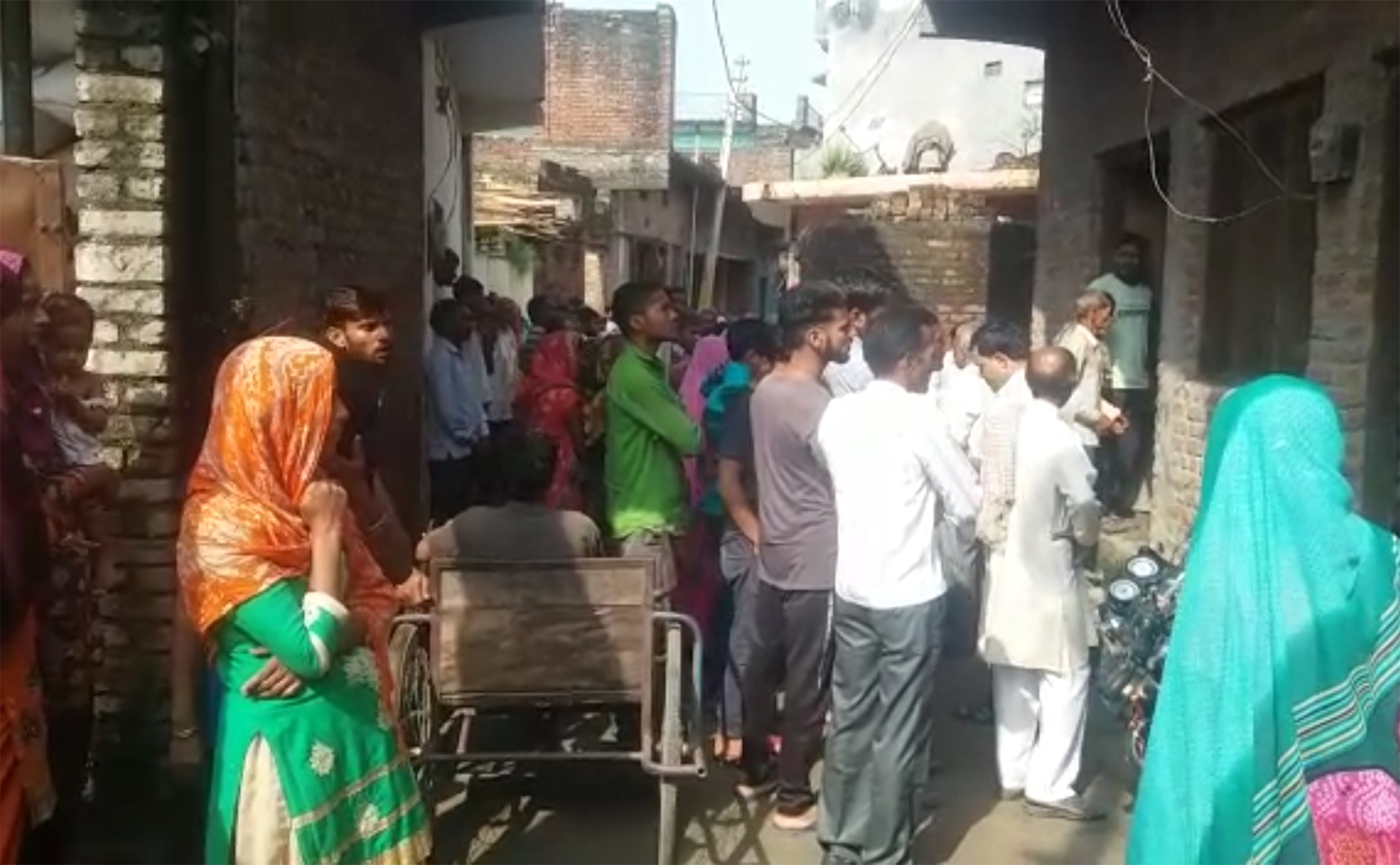 بجنور: شوہر بے روزگار تھا، بچے بھوکے، خاتون نے موت کو گلے لگایا