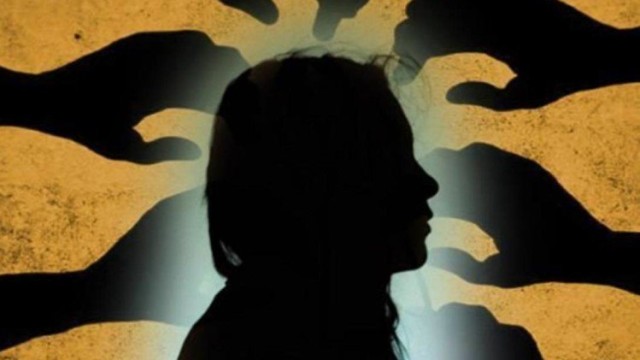 اترپردیش: اسپتال کے آئی سی یو میں لڑکی کی اجتماعی عصمت دری