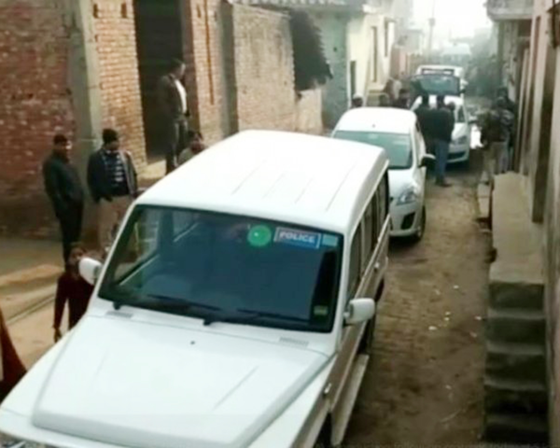 این آئی اے کی ٹیم پھر پہنچی امروہہ، مصالحہ پیسنے والی سِل کو کیا ضبط