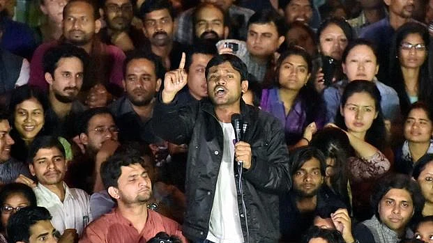 جے این یو معاملہ پر دہلی پولس کو عدالتی پھٹکار، پوچھا کہاں ہے فائل؟