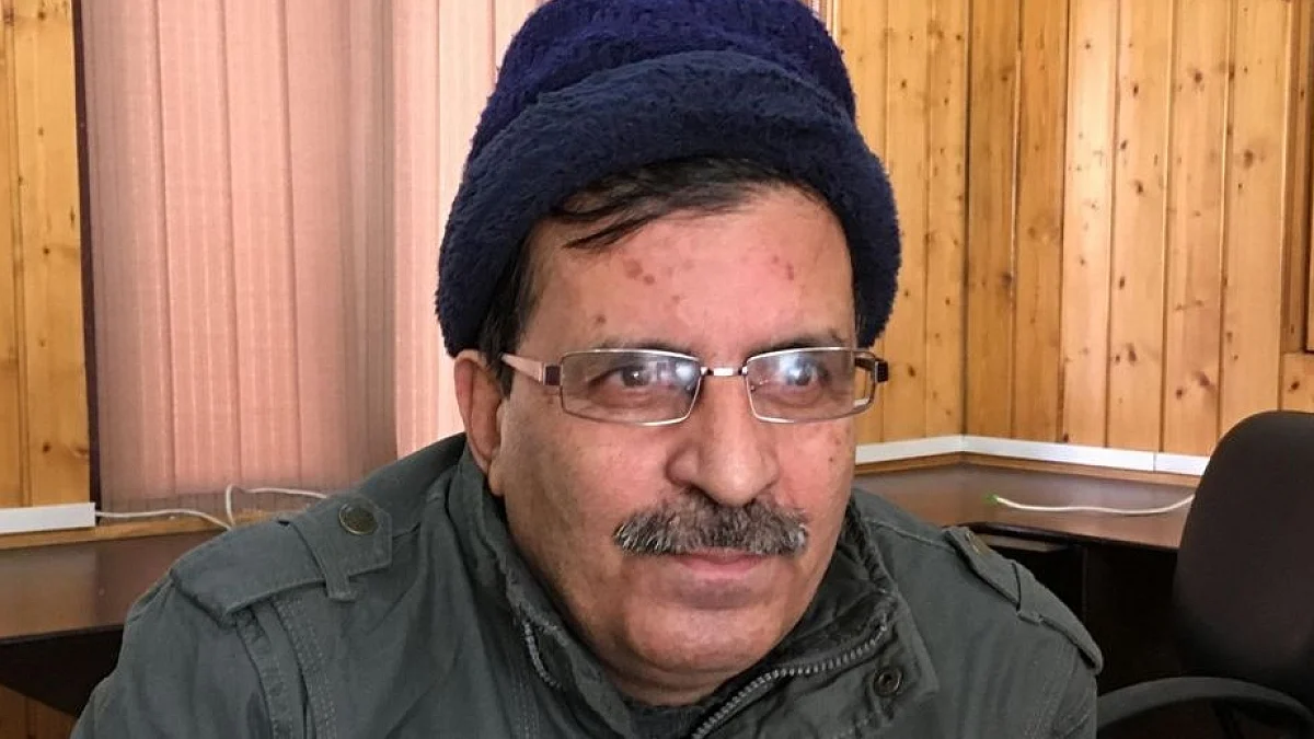 کشمیر: سینئر صحافی غلام جیلانی قادری گرفتاری کے بعد ضمانت پر رہا