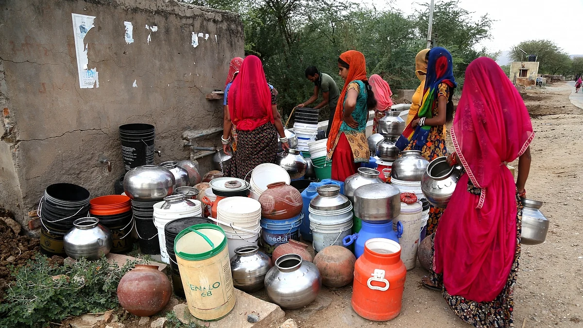یوگی راج میں ہاہاکار: پانی کے بحران سے دو چار خاندان خودکشی کی اجازت مانگنے پر مجبور