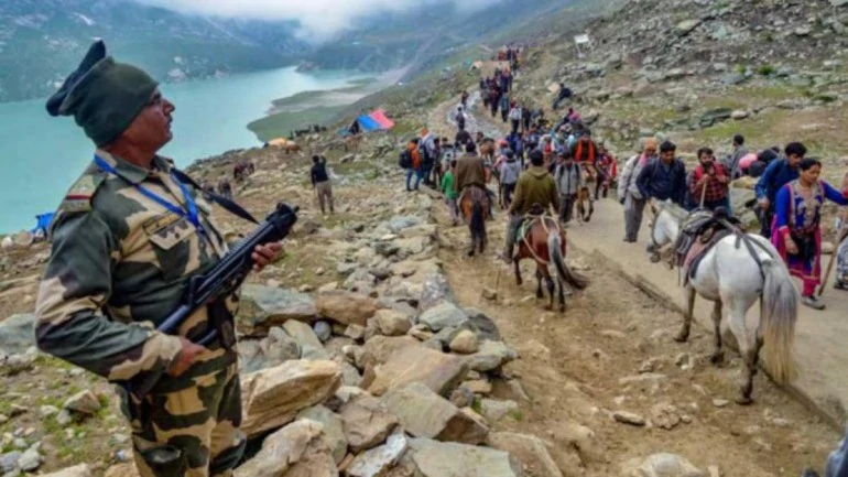 امرناتھ یاتری اور سیاح فوراً کشمیر چھوڑ کر چلے جائیں: جموں وکشمیر حکومت کی ایڈوائزری