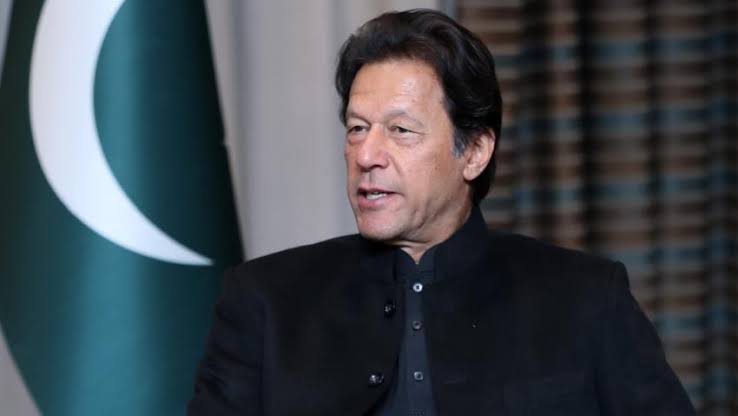 القاعدہ کو ٹریننگ دینے کا پاکستانی پی ایم نے کیا اعتراف، اَمریکہ سے ناخوش نظر آئے عمران