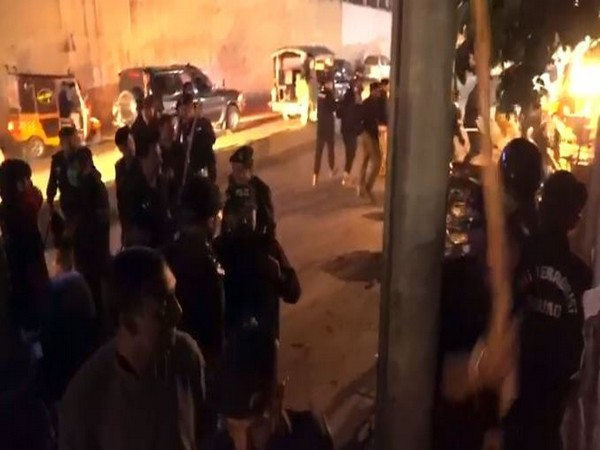 پاکستان مقبوضہ کشمیر میں ریلی نکال رہے لوگوں پر پولس لاٹھی چارج، 2 کی موت درجنوں زخمی