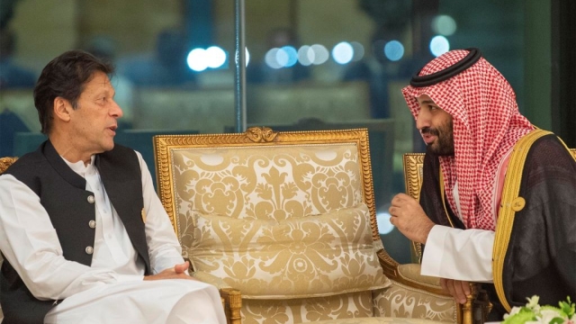 UNGA میں عمران کی تقریر سے ناراض تھے سعودی پرنس، اس لیے واپس منگوایا طیارہ