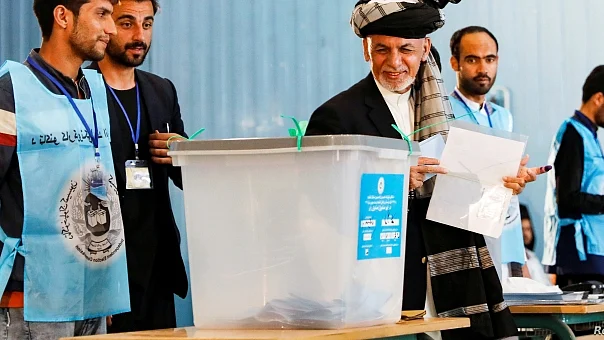 افغانستان: ووٹوں کی دوبارہ گنتی مکمل، صدارتی انتخابات کا نتیجہ تین دن میں