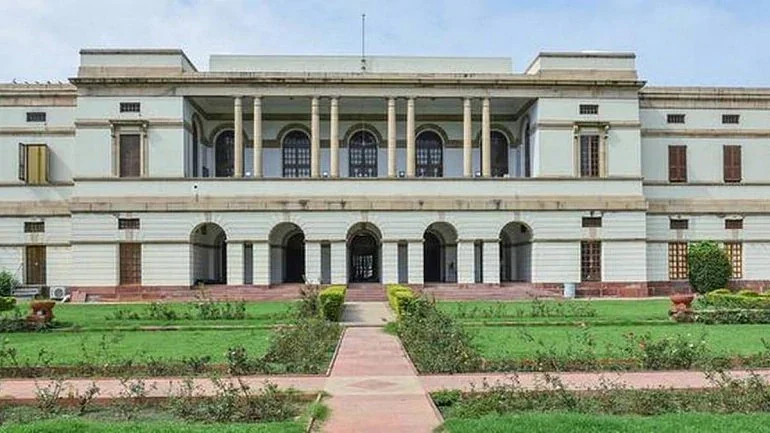 نہرو میموریل لائبریری اور سوسائٹی کی تشکیل نو، کوئی رکن کانگریس سے وابستہ نہیں!
