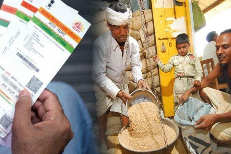 یو پی: راشن ترسیل میں دھاندلی! چھ لاکھ راشن کارڈوں کو منسوخ کرنے کی تیاری