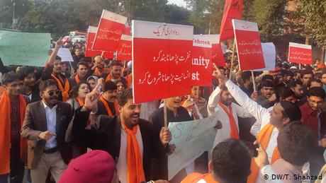 پاکستان میں طلبہ مارچ کے شرکاء کے خلاف ایف آئی آر درج