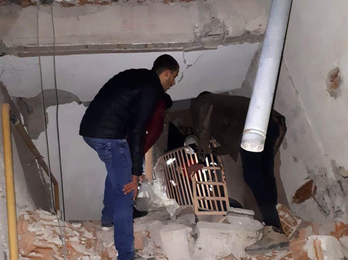 ترکی زلزلہ: مرنے والوں کی تعداد بڑھ کر 22 ہوگئی، 1015 افراد زخمی