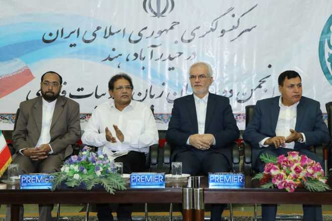 حیدرآباد: فارسی کی ترقی میں علماء کا اہم رول، ایرانی قونصل خانہ میں کانفرنس سے مقررین کا خطاب