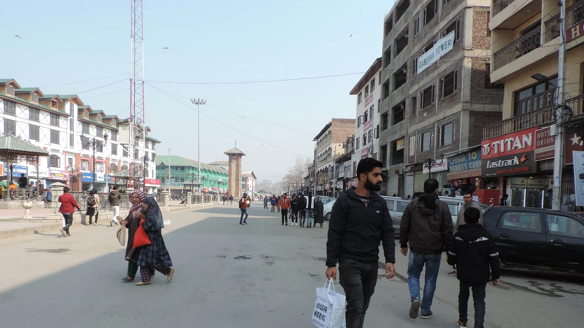 ’عزت نفس کے عوض قرض نہیں لیا‘ کشمیری تاجر کمیونٹی کا بینکوں پر ہراسانی کا الزام