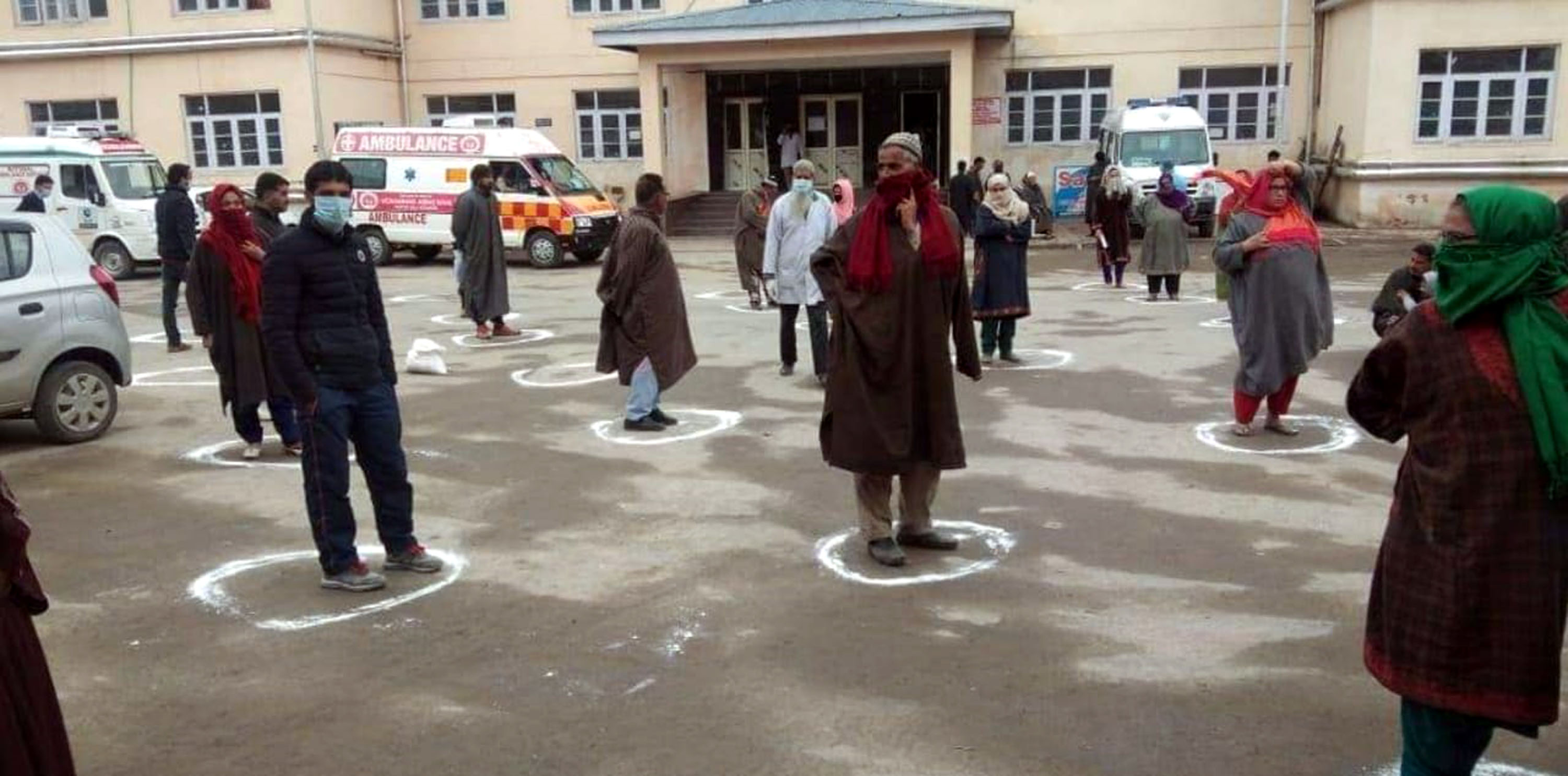 کشمیر: کورونا وائرس کا شاخسانہ، ہزاروں شادیاں منسوخ اور تعزیتی مجالس معطل