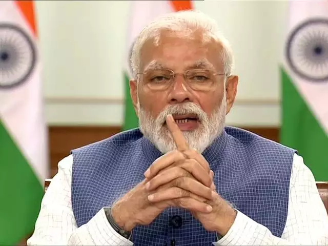 پی ایم مودی کی اپیل پر اپوزیشن نے کہا ”ہم دیا جلائیں گے، لیکن آپ ماہرین اقتصادیات کی تو سنیں“