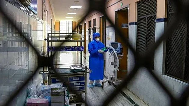 اے پی: کورونا متاثر کی تدفین میں شرکت کے بعد سابق وزیر سمیت 150 لوگ کورانٹائن