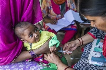 کووڈ۔19 کے سبب بچوں کے حفاظتی ٹیکہ پروگرام پر اثر ہو رہا ہے: یونیسیف